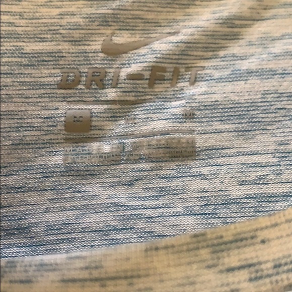 NIKE SHIRT - Picture 2 of 5